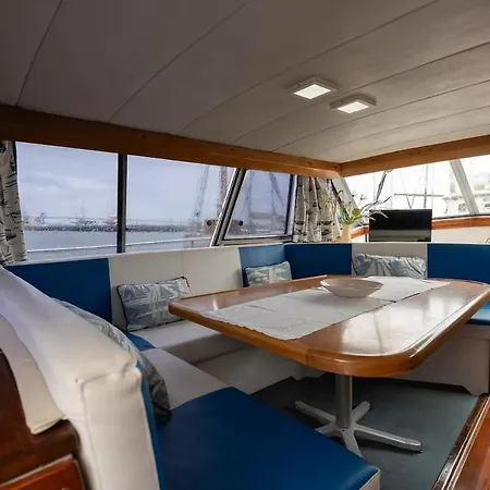 Classic Seadream Yacht