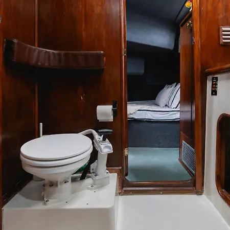 Classic Seadream Yacht *